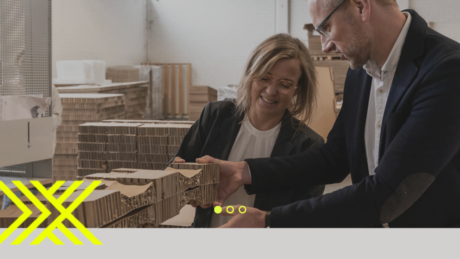 Nextpack Über-uns-Seite mit Team-Fotos im neuen Markenauftritt